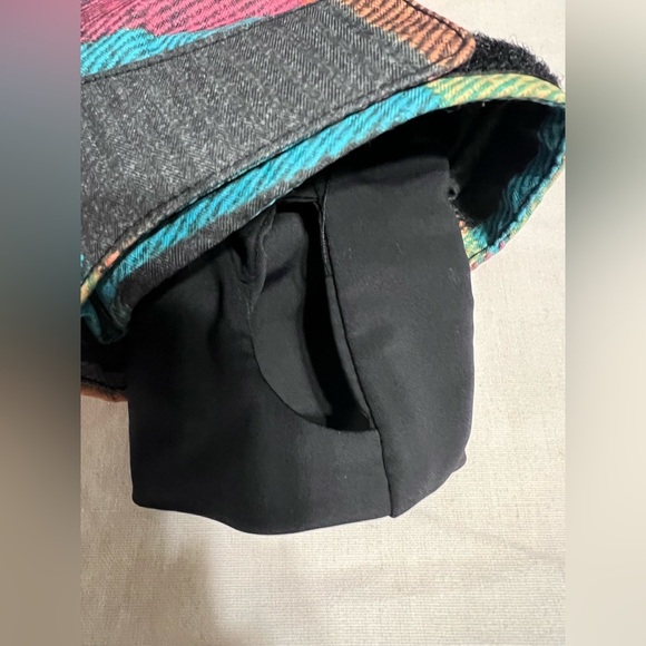 GSOU SNOW Ski Jacket Warm Winter Snow Coat Plaid Unisex Sz M 10K Regular Fit EUC - Picture 9 of 10